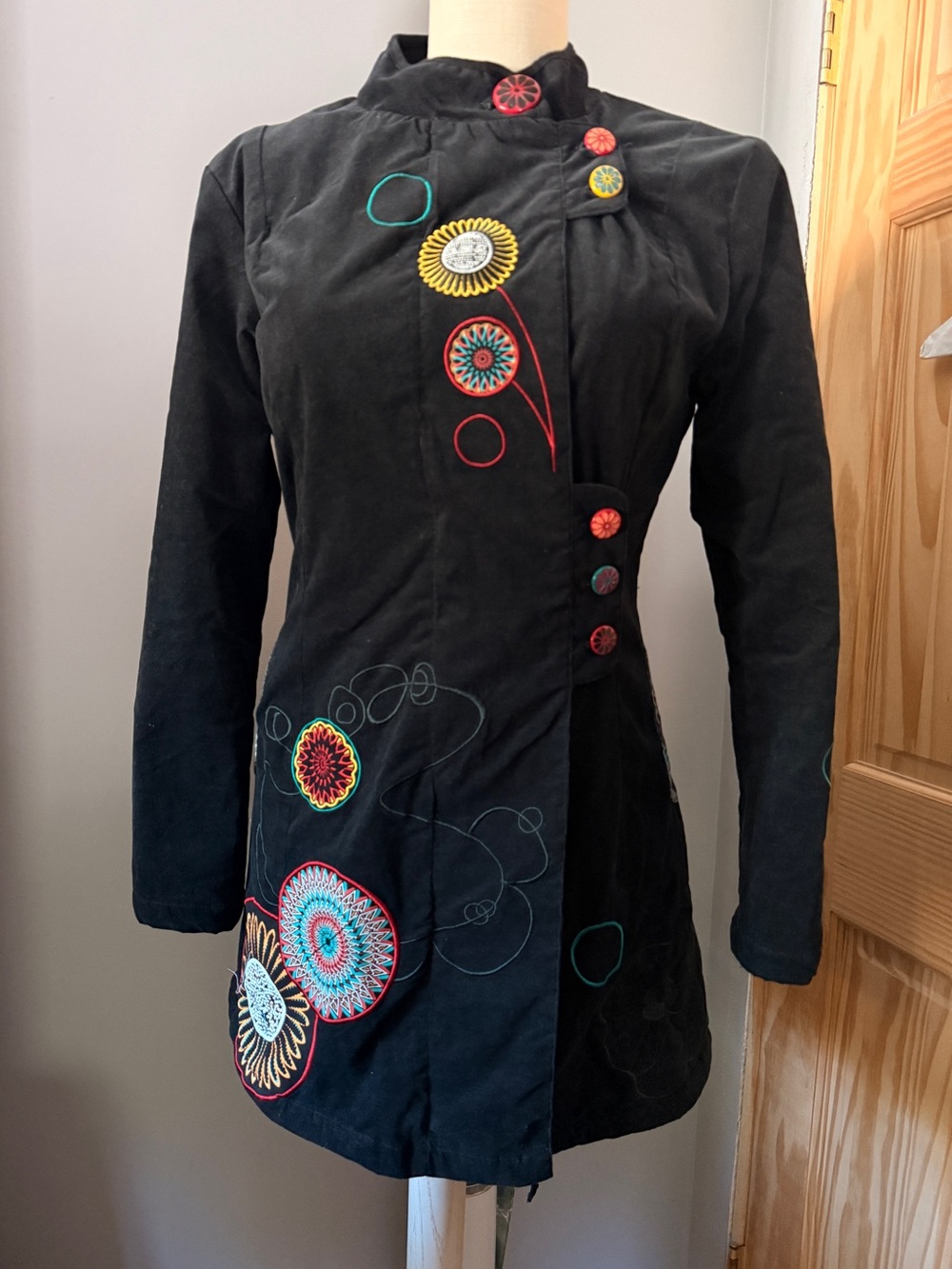 Embroidered Velveteen fleece lined Frock Coat Size Small NWT